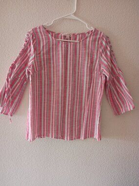 Harlow and Rose Medium blouse Striped